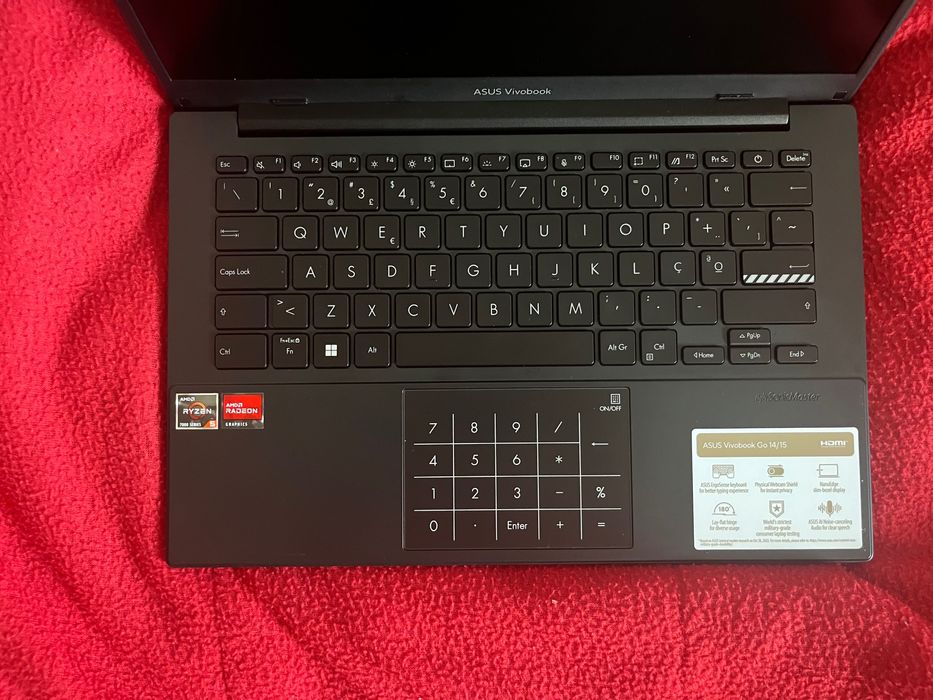 ASUS Vivobook Go 14 - Like New + Mouse + Backpack64584690078338122