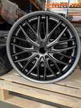 Felgi Vossen VWS-2 19" 9.5J ET27 5x114.3 – grafitowe, po regeneracji
