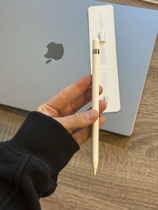 Apple Pencil 1 generation (пококління) акб в топ стані