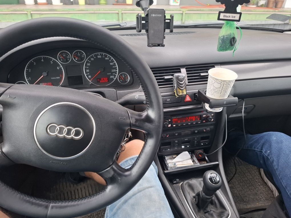 Sprzedam audi a6 c5 2.4 B+G 2002 sedan
