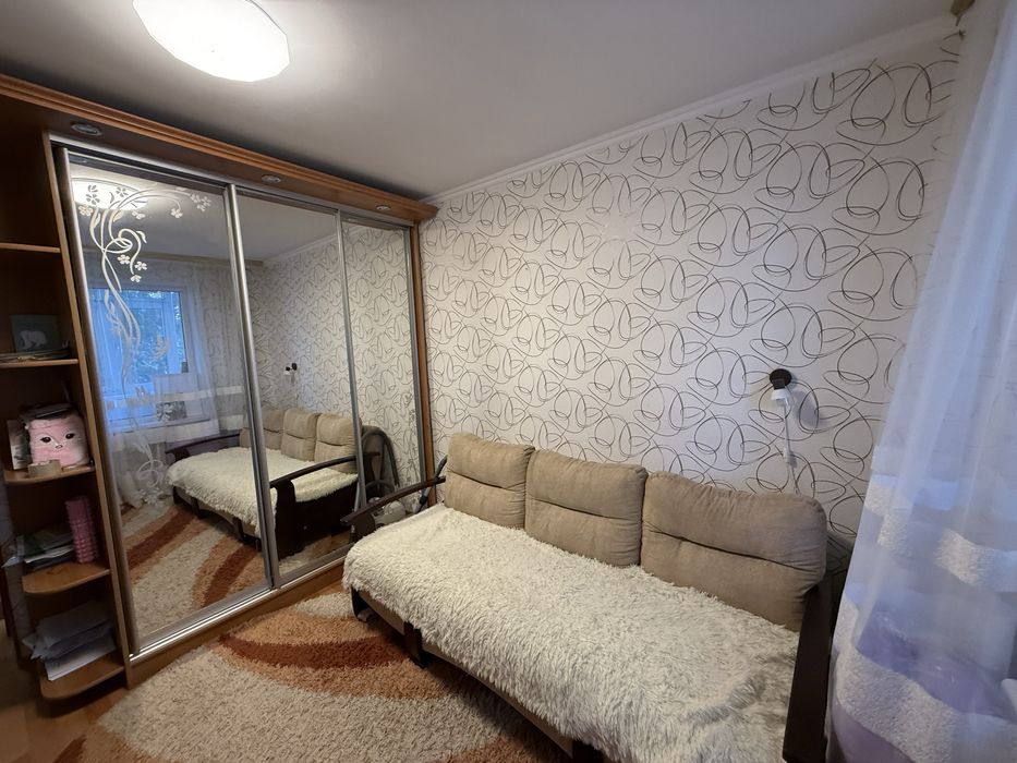 ПРОДАМ 2 кімнатну квартиру в ЦЕНТРІ МІСТА