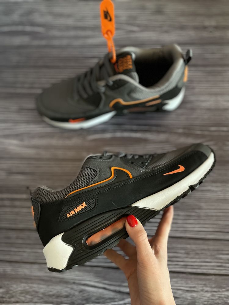 Стильні чоловічі кросівки Nike Air Max 90 Silver Orange