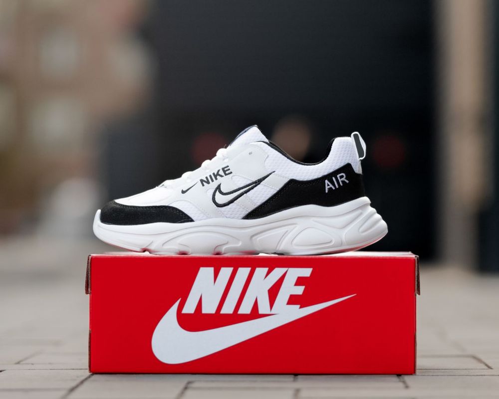 Чоловічі кросівки Nike Air Zoom Structure