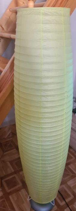 Lampa podlogowaa