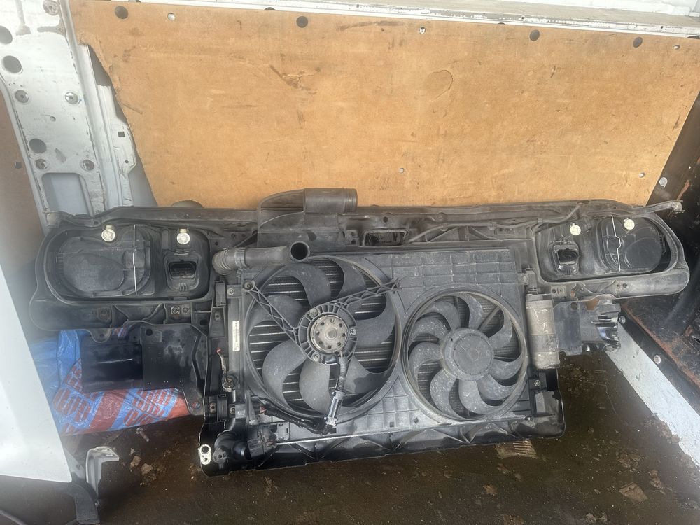 frente em fibra com radiadores Golf 4  gasolina e diesel
