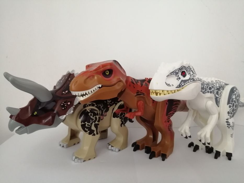 Dinossauros lego jurassic world