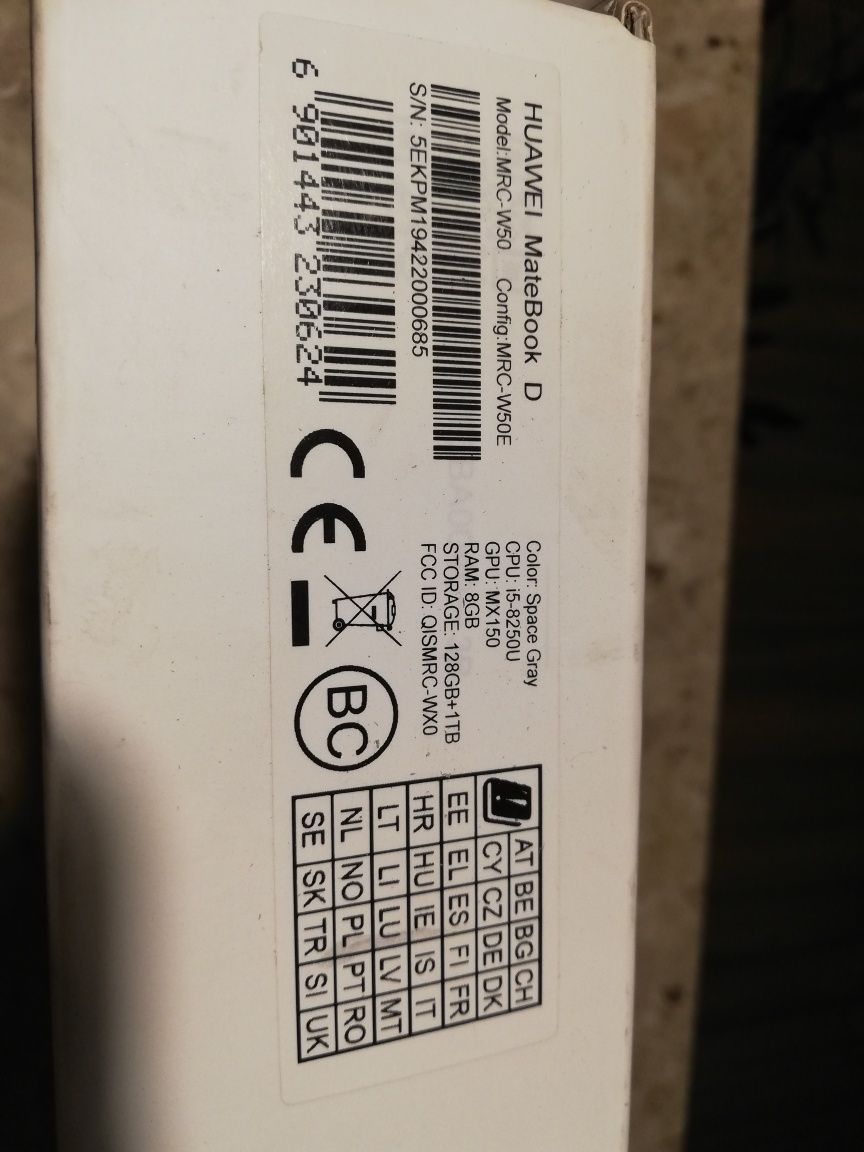 Laptop Huawei Matebook D15 i5 dwa dyski