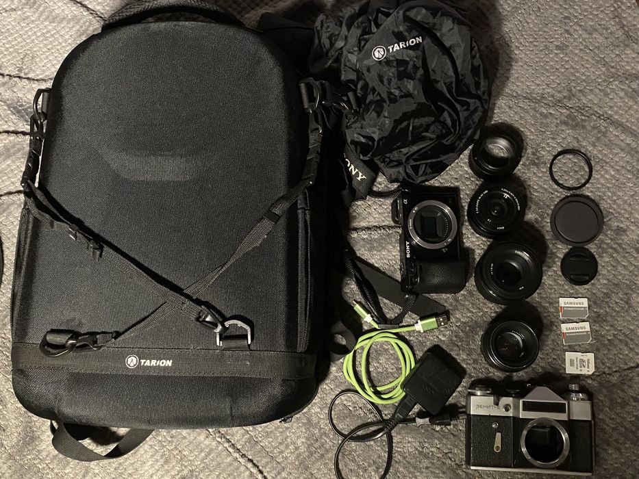 Продам Комплект Sony A6000 50мм 1,8 , kit 16-50 3,5-56 Helios 44-2