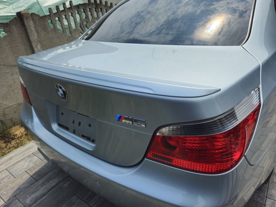 Klapa tylna bagażnika Bmw M5 e60 Oryginał Japonia Silverstone
