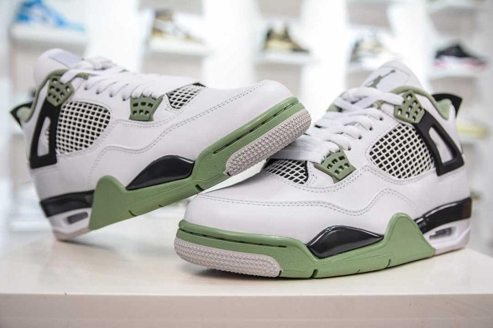 Buty meskie Mokasyny Jordan_4_Retro_Seafoam R.45