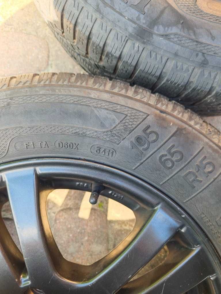 koła felgi aluminiowe czarne 6.5 JX R 15 H2 ET45 audi