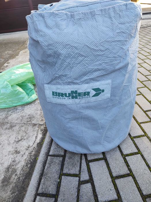 Pokrowiec na przyczepę kempingową