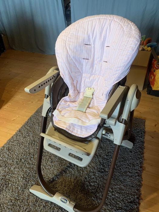 Cadeira refeiçoes chico