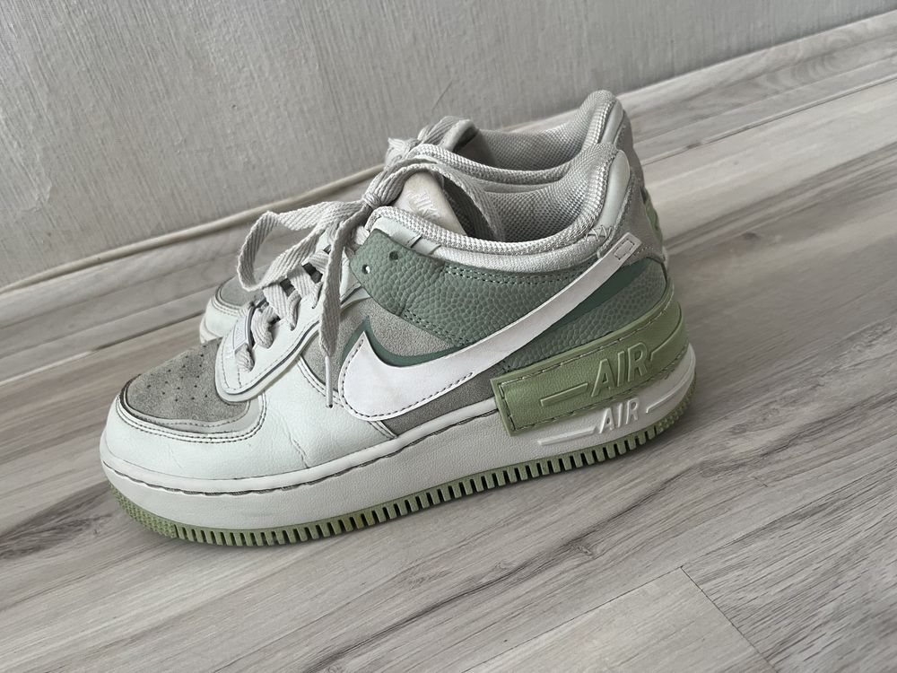 Nike wmns af 1 shadow
