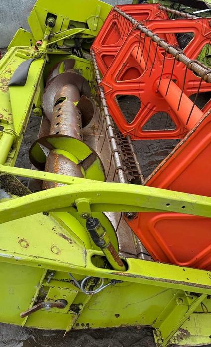 Nagarniacz motowidło heder 3m kombajn claas Mercator Dominator