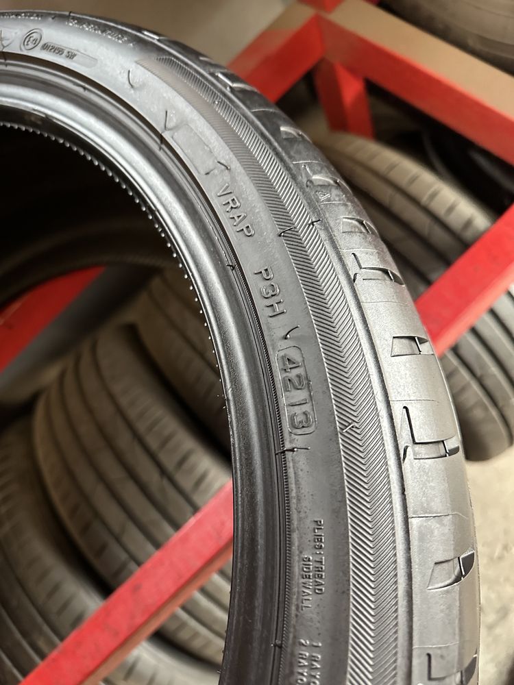 Opona 255/35/19 Bridgestone Potrnza S001 letnia pojedyncza lato