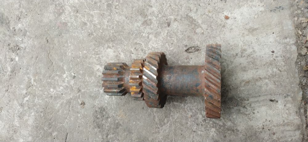 Блок шестерень шестерни кпп ГАЗ Волга Газ 24 Газ 2410 СССР