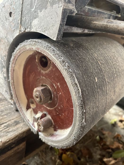 Паркетошліфовальна машина