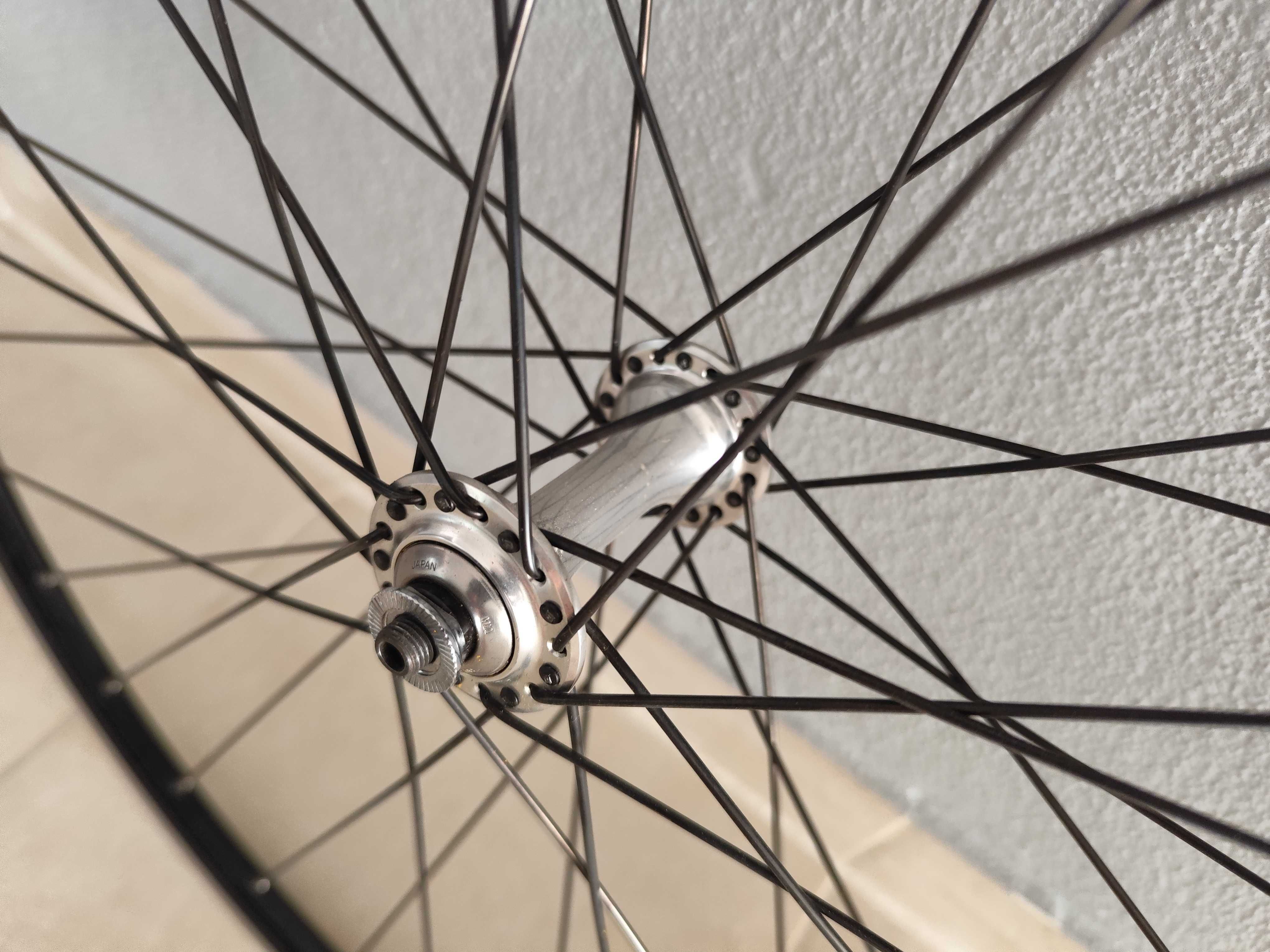 Conjunto de rodas de ciclismo de estrada MAVIC/Shimano