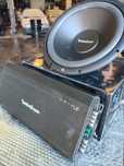 Amplificador+subwoofer Rockford forgate