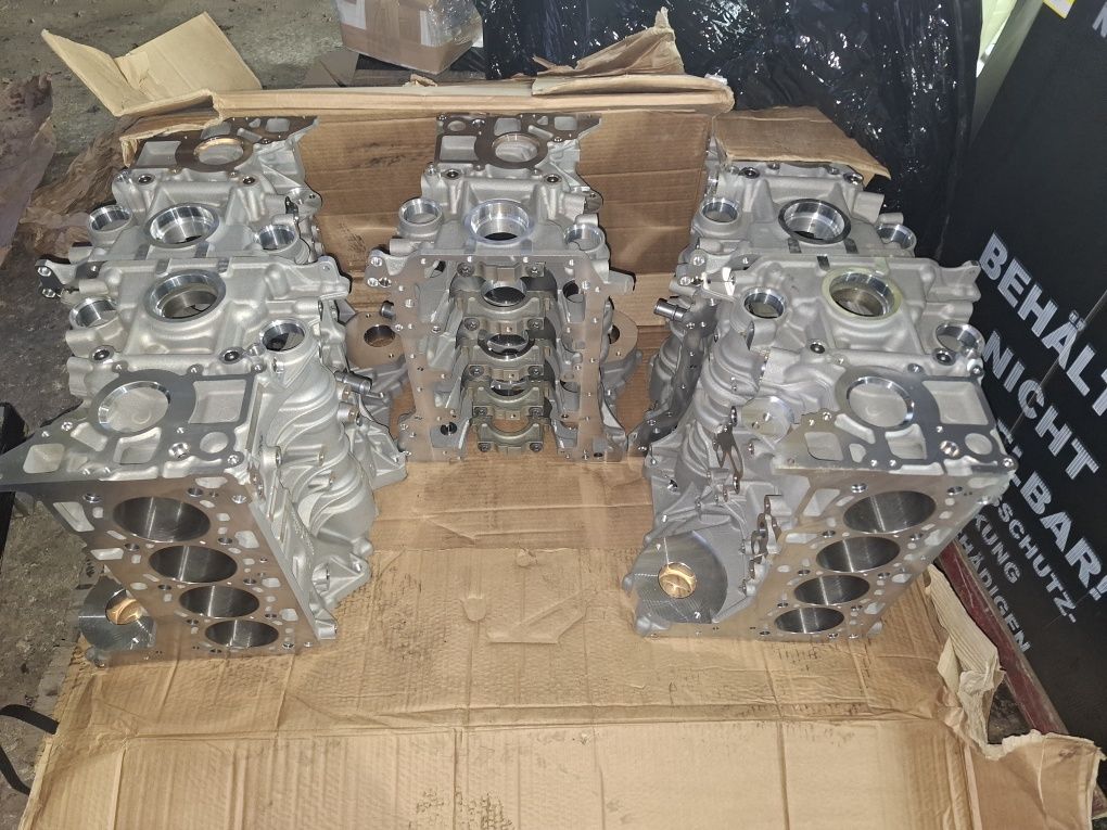 Nowy orginalny blok bmw  e60 e61 e87 x3 e83 2.0d n47d20a