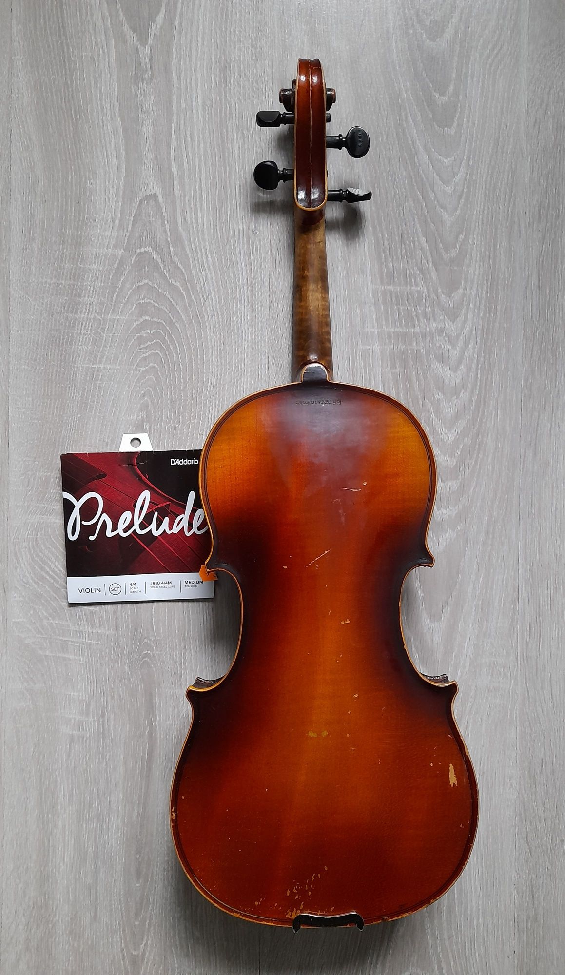 Скрипка Stradivarius.  4/4