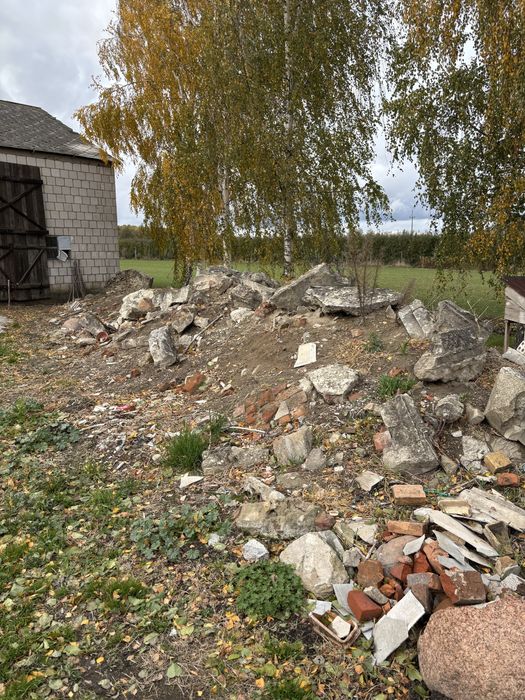 Oddam gruz budowlany  za darmo