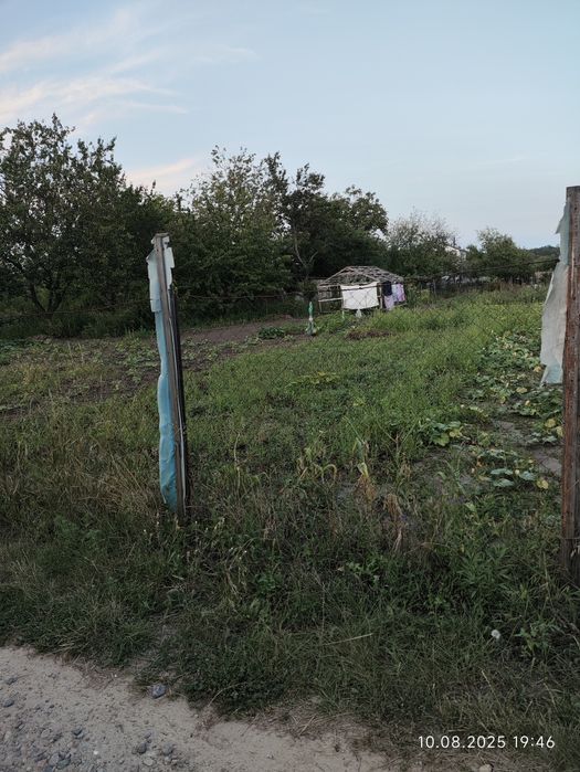 Продам 2 участка