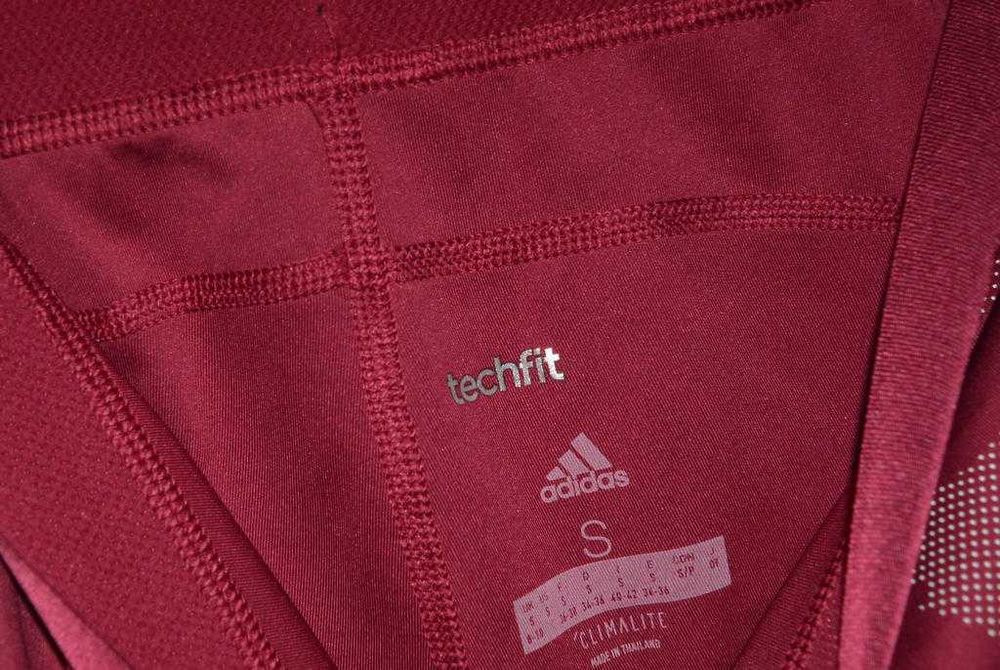 Bordowe leginsy Adidas techfit S 34/36