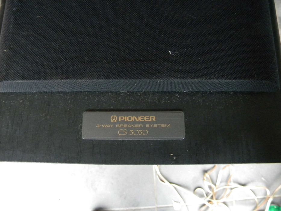 Kolumny głośnikowe Pioneer CS-3030,trójdrożne,120W music power-200zł