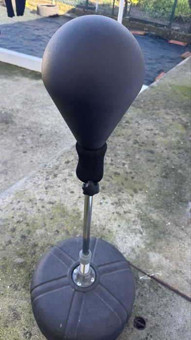 Puching ball de boxe com base (semi novo)