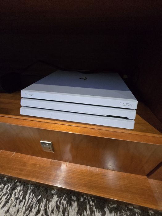 Vendo ps4 pro e xbox