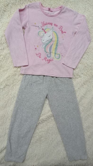 Продам велюровый пижаму,костюмчик