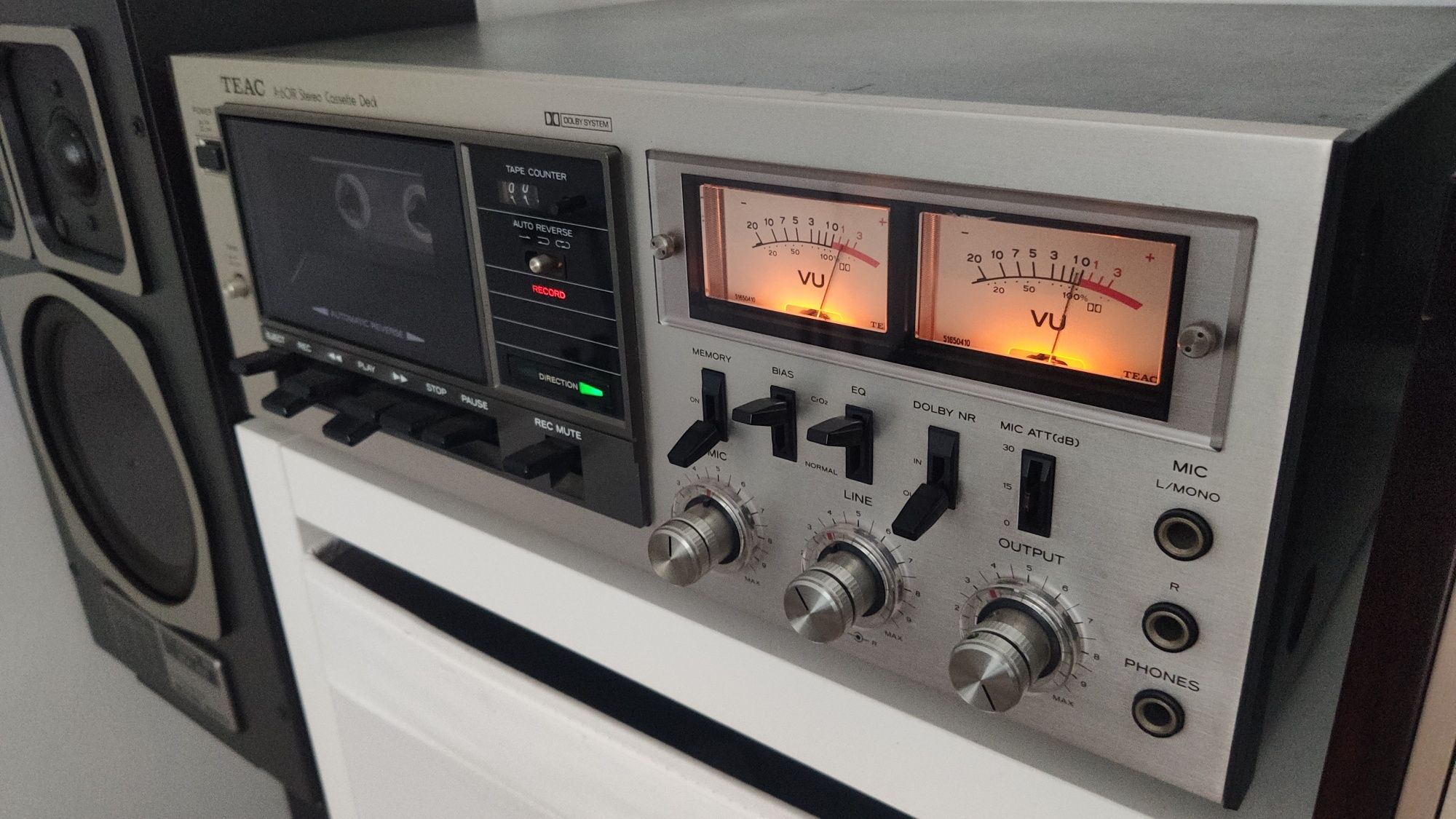 TEAC A-601R Stereo casette deck automatic reverse