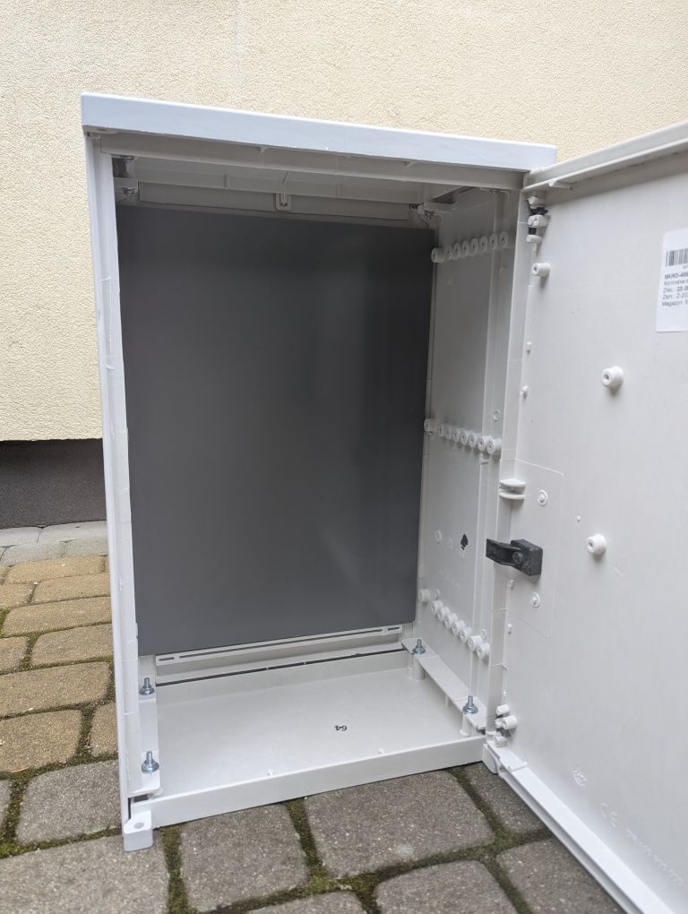 Obudowa termoutwardzalna 40x60x25cm