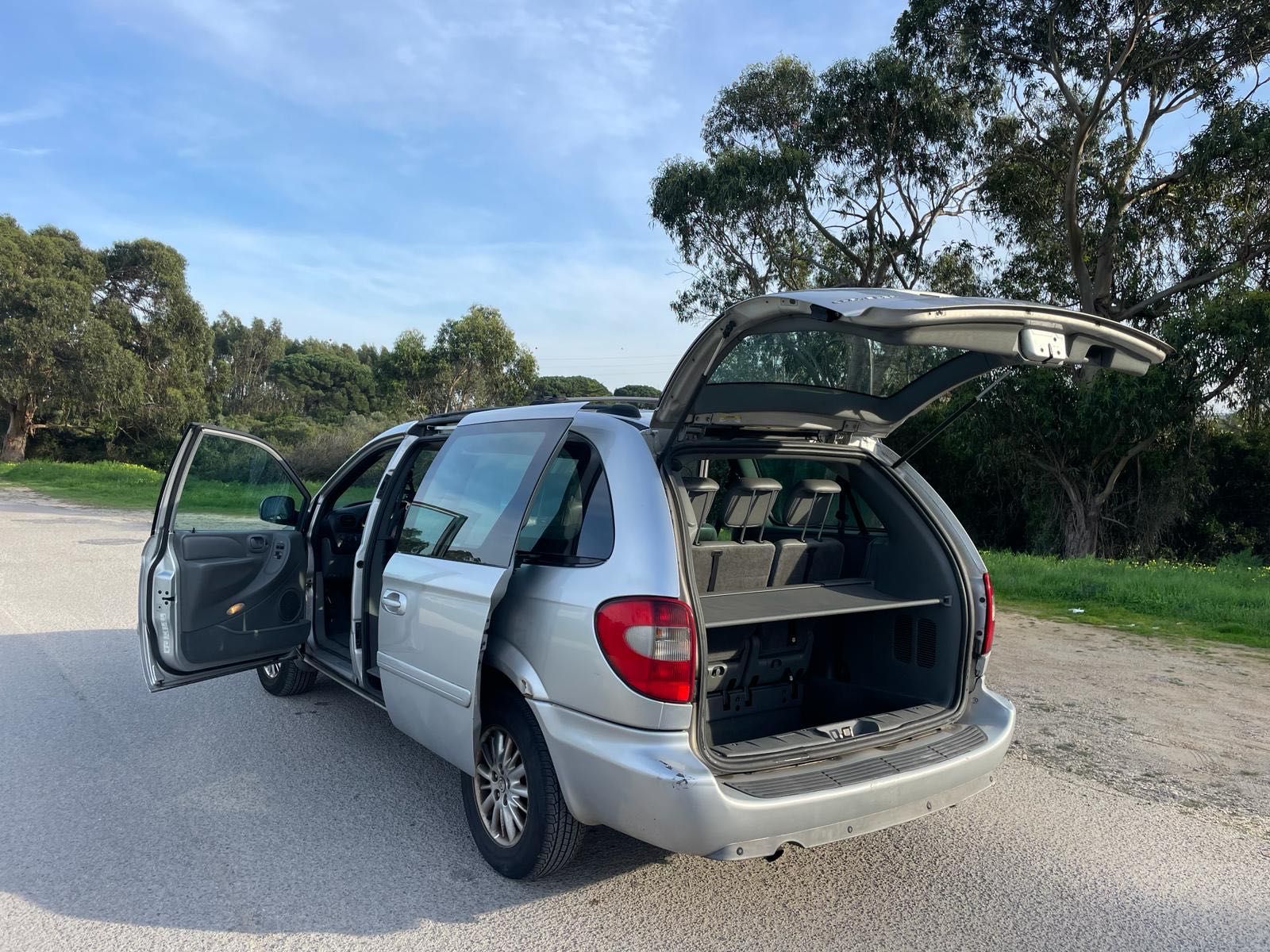 Chrysler Grand Voyager 2.8 (2006)