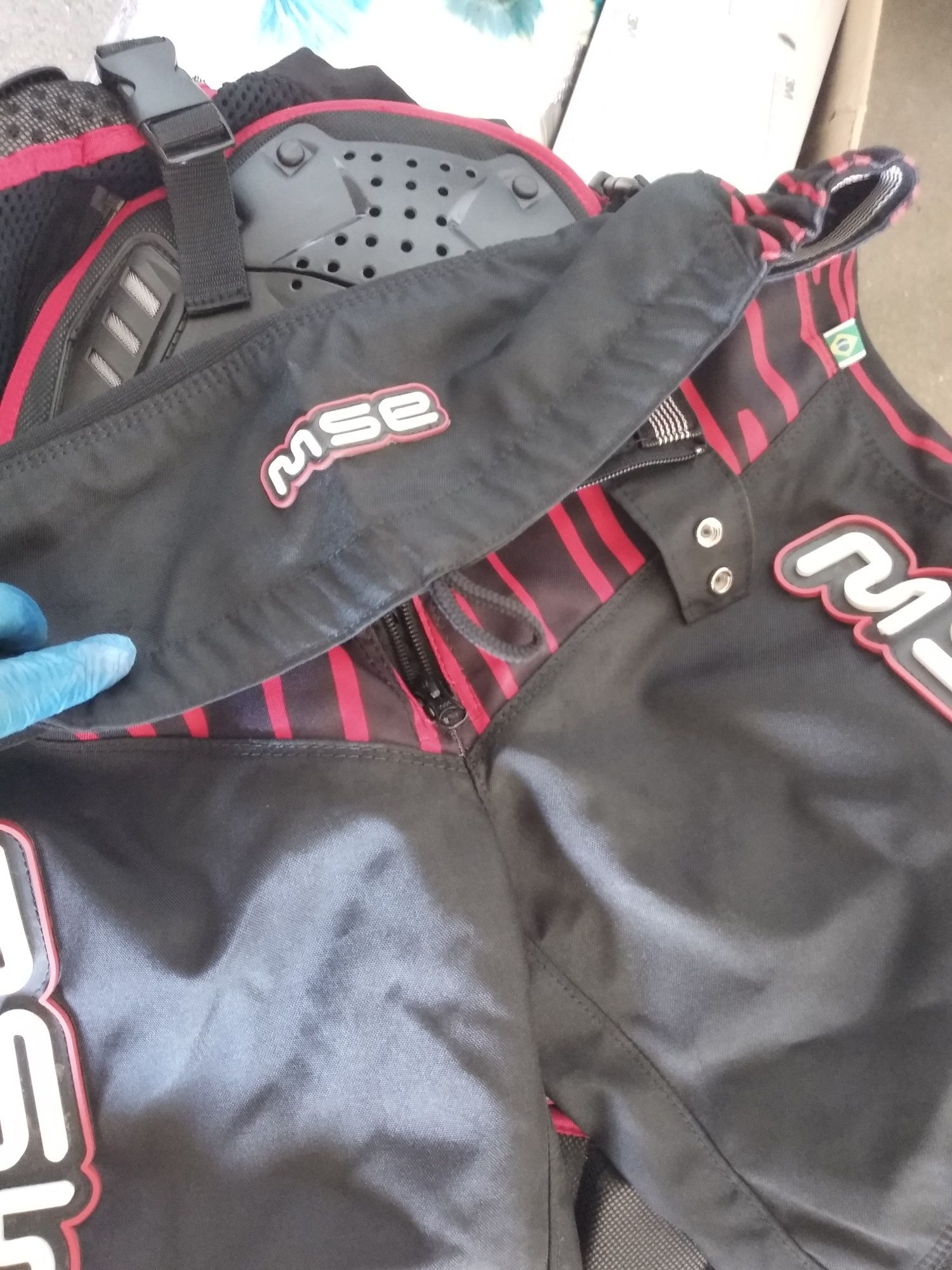Material Enduro Moto 4