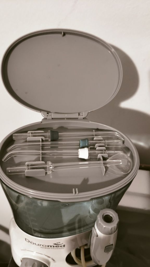 Irrigador oral/bucal Douromed
