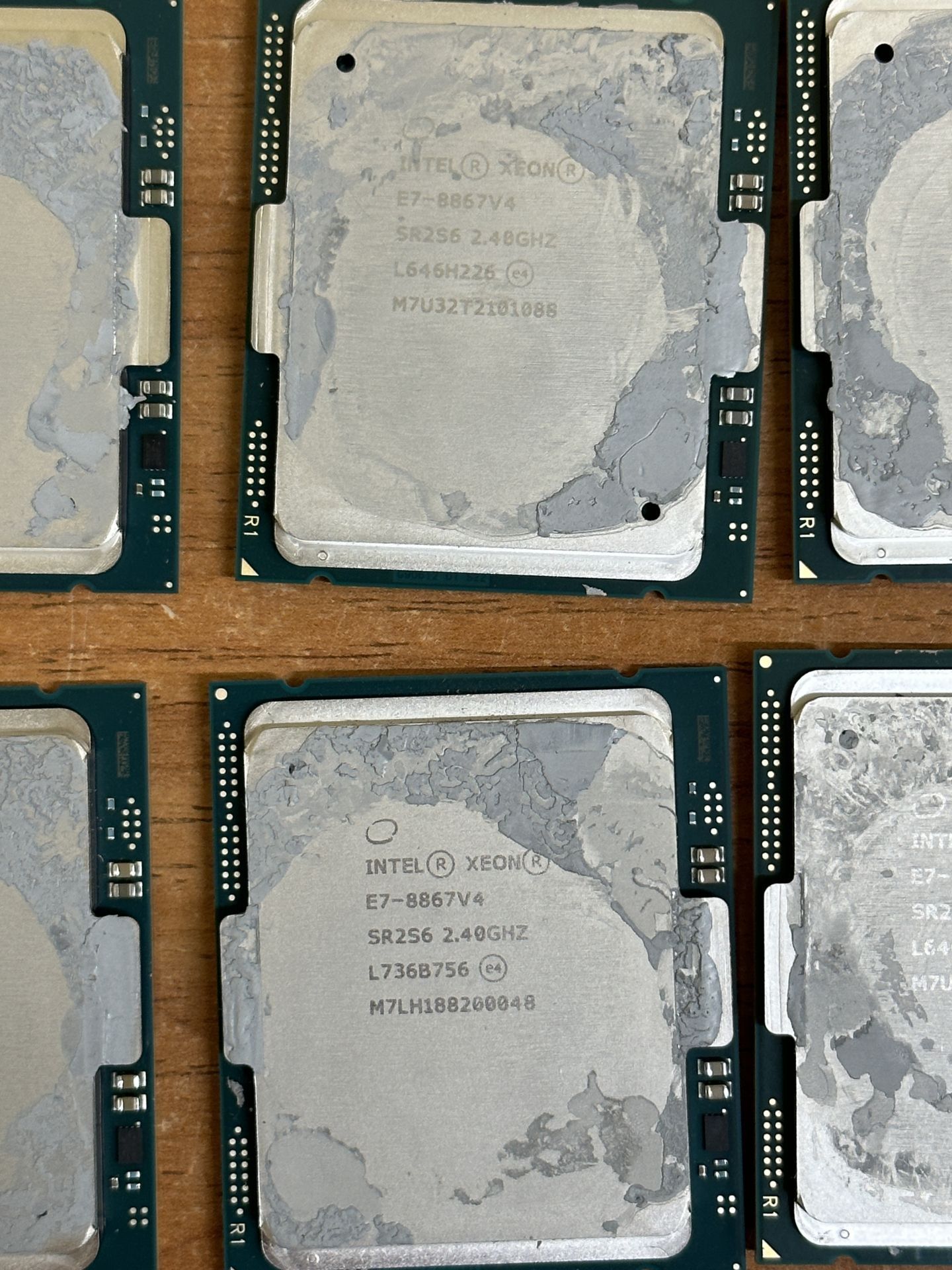 Процессоры intel xeon E7-8867v4 18ядер