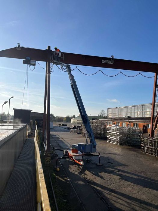 Zwyżka Podnośnik Koszowy wynajme na przyczepie 12m WYNAJEM TRANSPORT