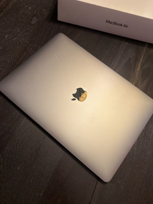 MacBook Air M1 - 8Gb - 256Gb
