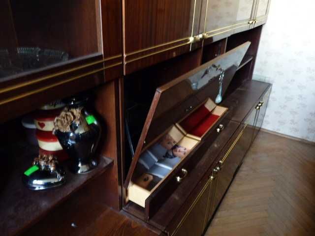 Meblościanka mahoń połysk 3 m