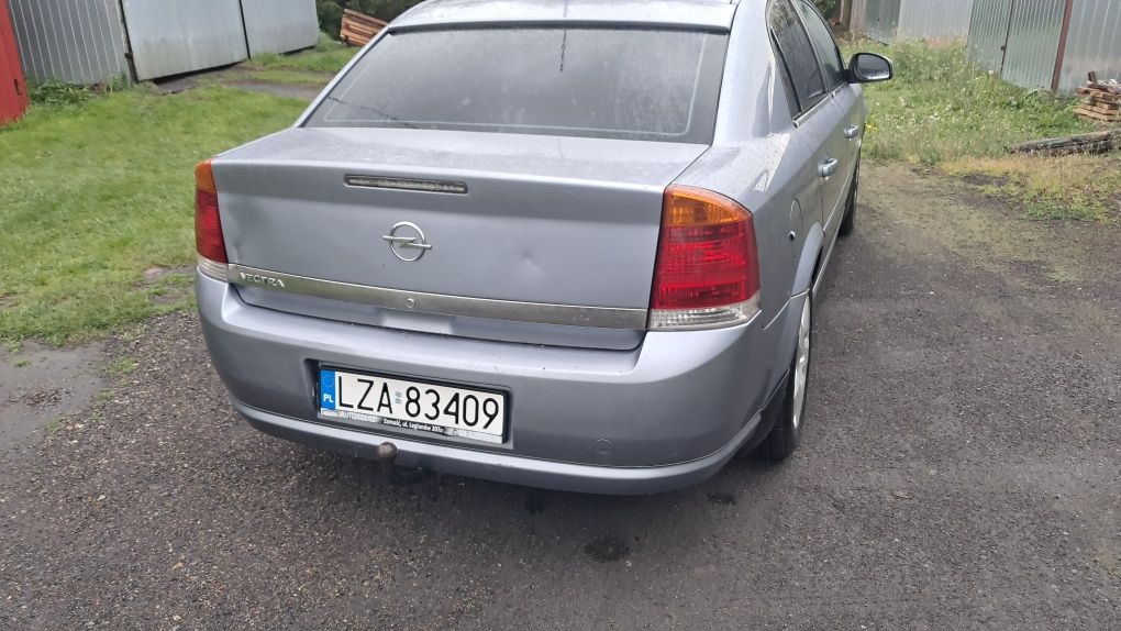 Sprzedam Opel Vectra 2007 rok 1.9 turbo diesel