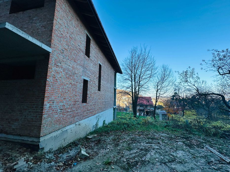 Продаж будинку Винники вул.Забава