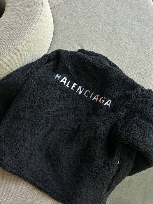 Balenciaga, стан новий