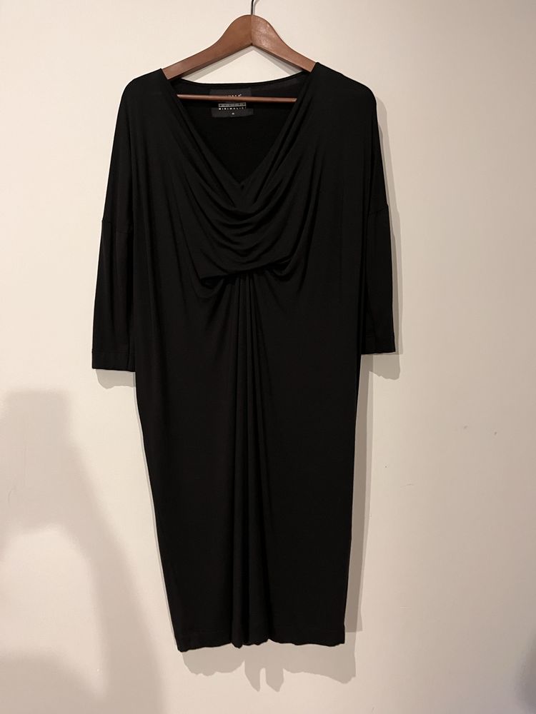 elegancka sukienka tunika midi simple