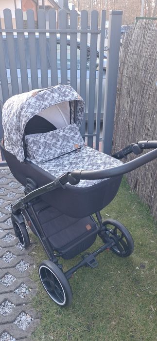 Wózek dziecięcy 2w1