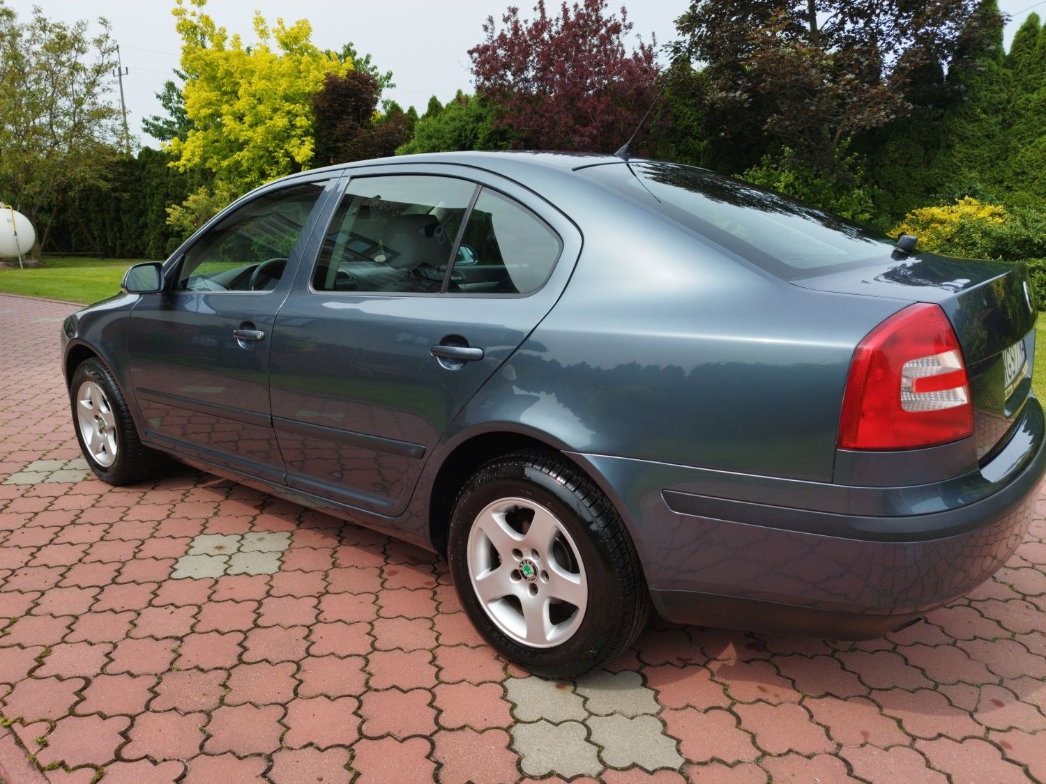 Skoda  Octavia II 1.6MPI 102KM +LPG