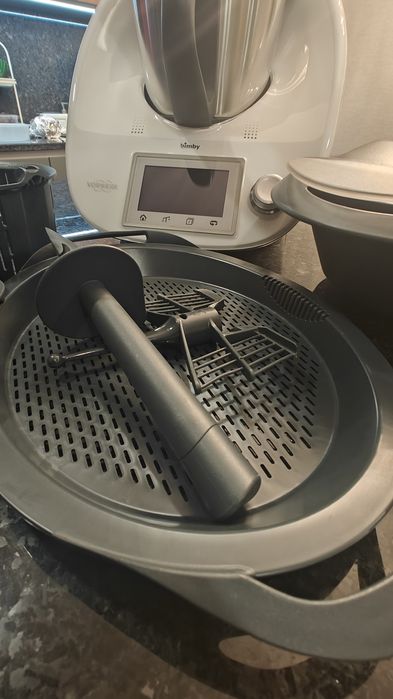 Bimby TM5 com todos os acessórios + Chave ABC BIMBY