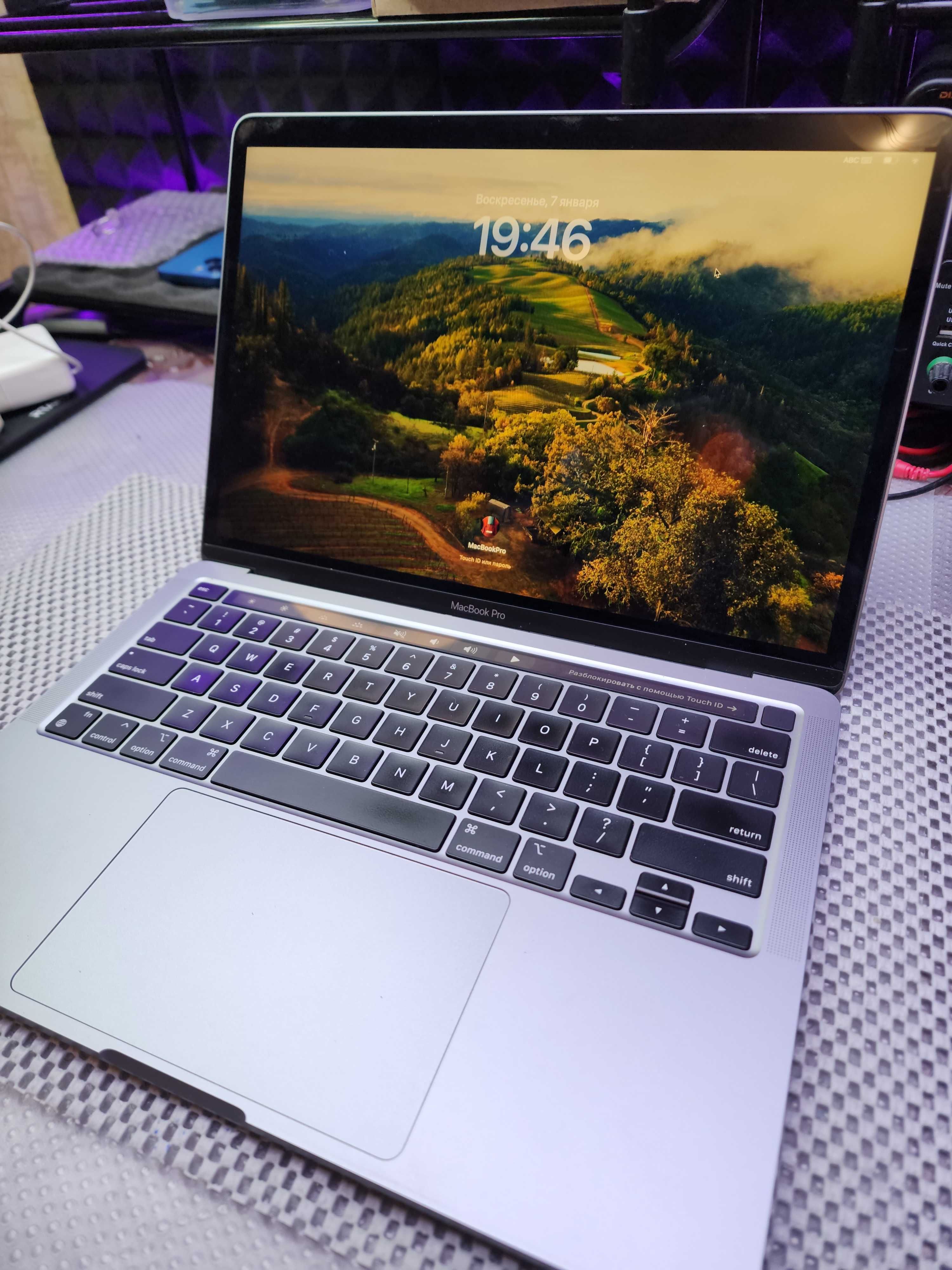 MacBook Pro 13" M1 2020 A2338 идеал гарантия
